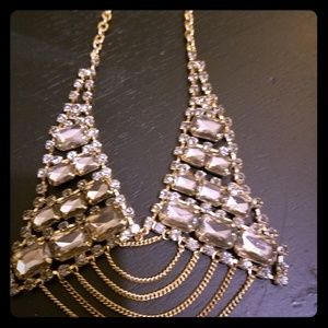 Gold tone amber stone necklace